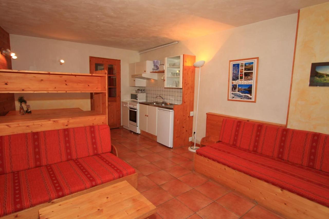 Le Barlet23 Pers Hameau Des Chazals Nevache Hautes Alpes Dış mekan fotoğraf