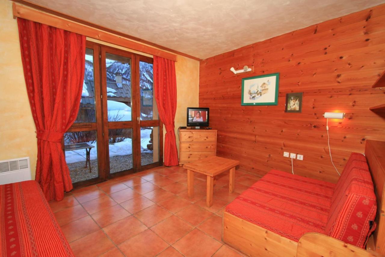 Le Barlet23 Pers Hameau Des Chazals Nevache Hautes Alpes Dış mekan fotoğraf